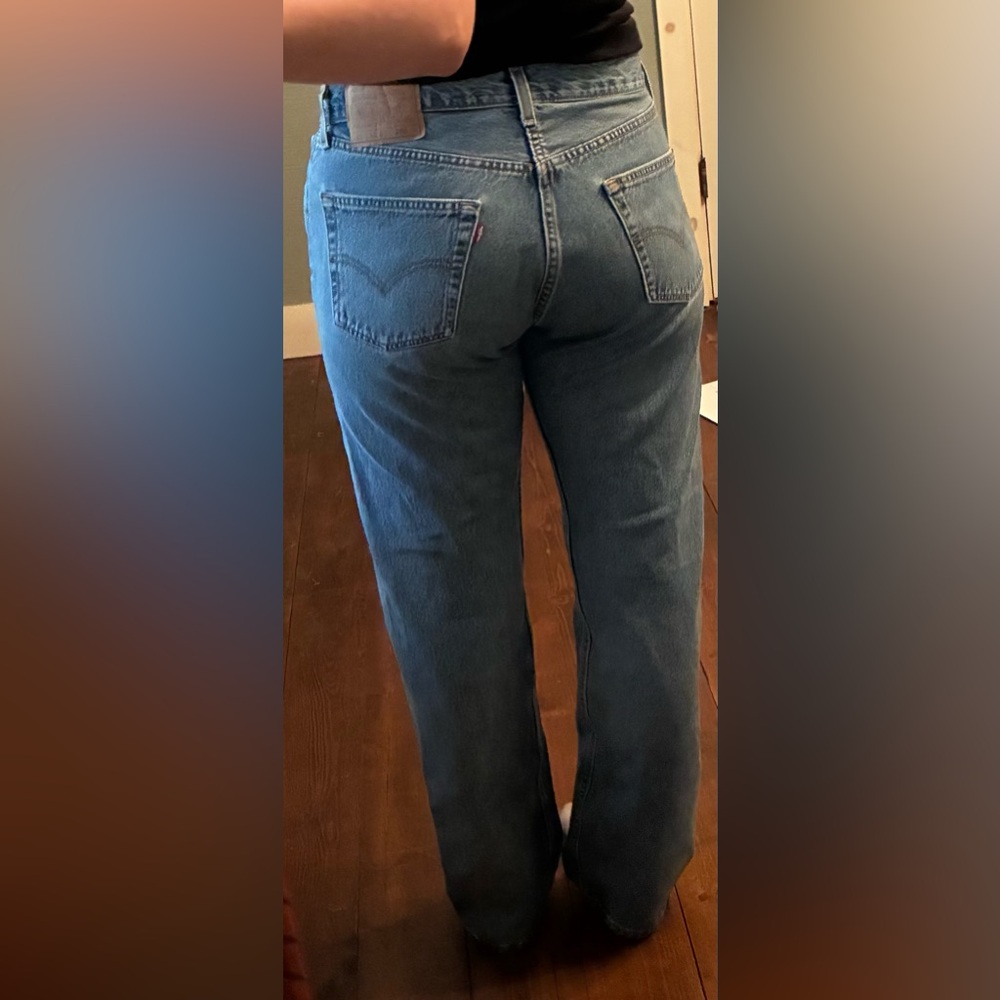 501 button fly Levi blue jeans denim